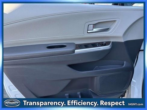 Used 2024 Toyota Sienna XLE image 22