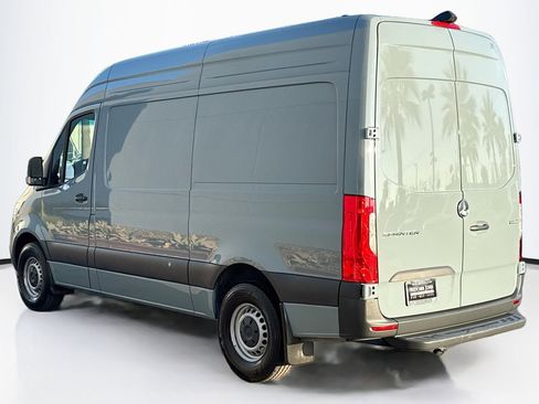 Used 2025 Mercedes-Benz Sprinter 2500 image 7