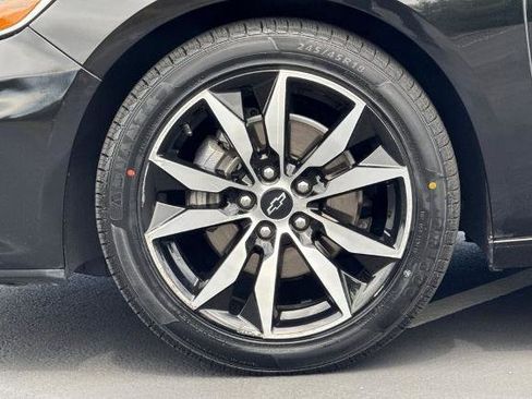 Used 2025 Chevrolet Malibu RS FWD image 15