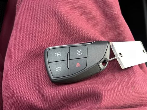 Used 2023 Chevrolet Colorado LT w/ LT Convenience Package II image 29