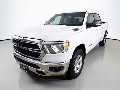 Used 2022 RAM 1500 Big Horn AWD/4WD image 3