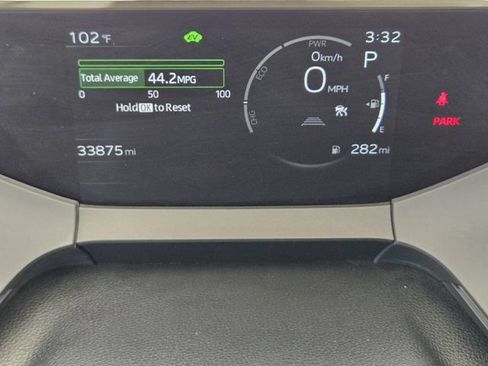 Used 2025 Toyota Prius FWD image 14