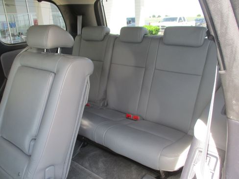 Used 2008 Toyota Sequoia Limited RWD image 6