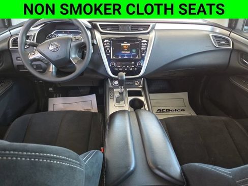 Used 2022 Nissan Murano S AWD/4WD image 2