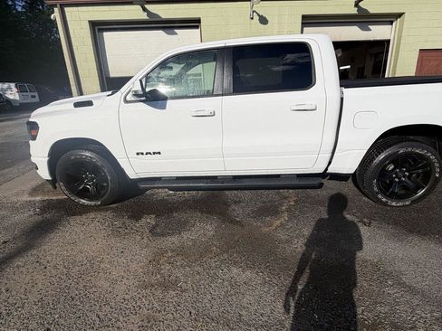 Used 2020 RAM 1500 Big Horn AWD/4WD image 4