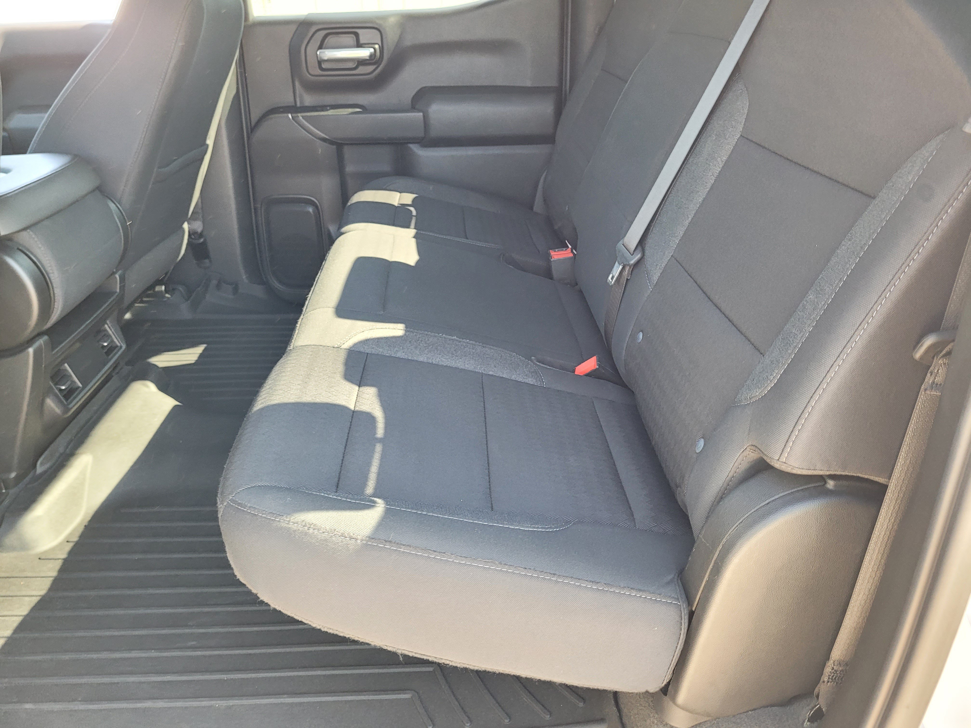 Used 2022 Chevrolet Silverado 1500 Custom AWD/4WD image 26