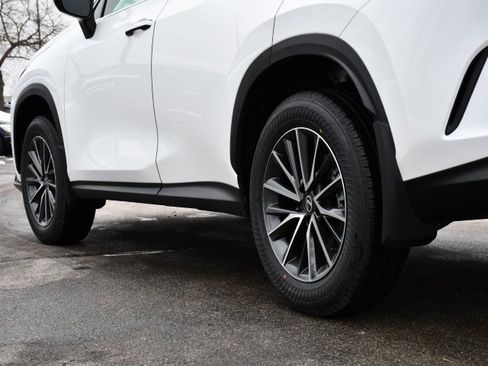 New 2026 Lexus NX 350 FWD image 9