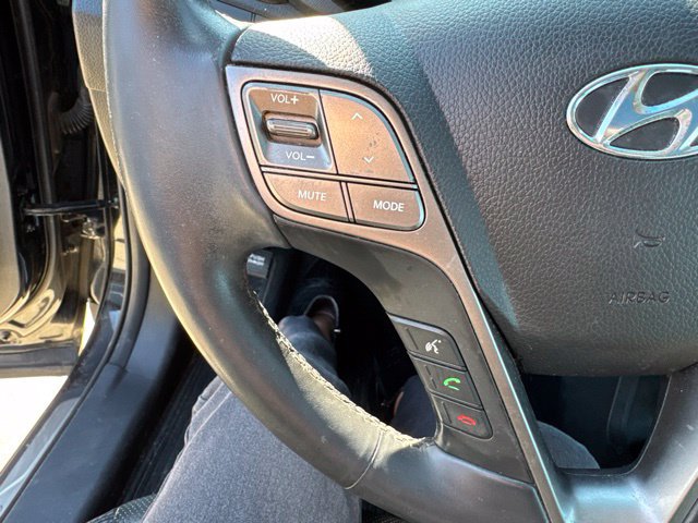 Used 2015 Hyundai Santa Fe Limited w/ Option Group 04 FWD image 13