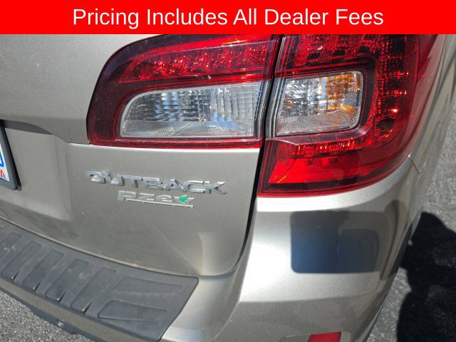 Used 2017 Subaru Outback 2.5i Limited AWD/4WD image 14