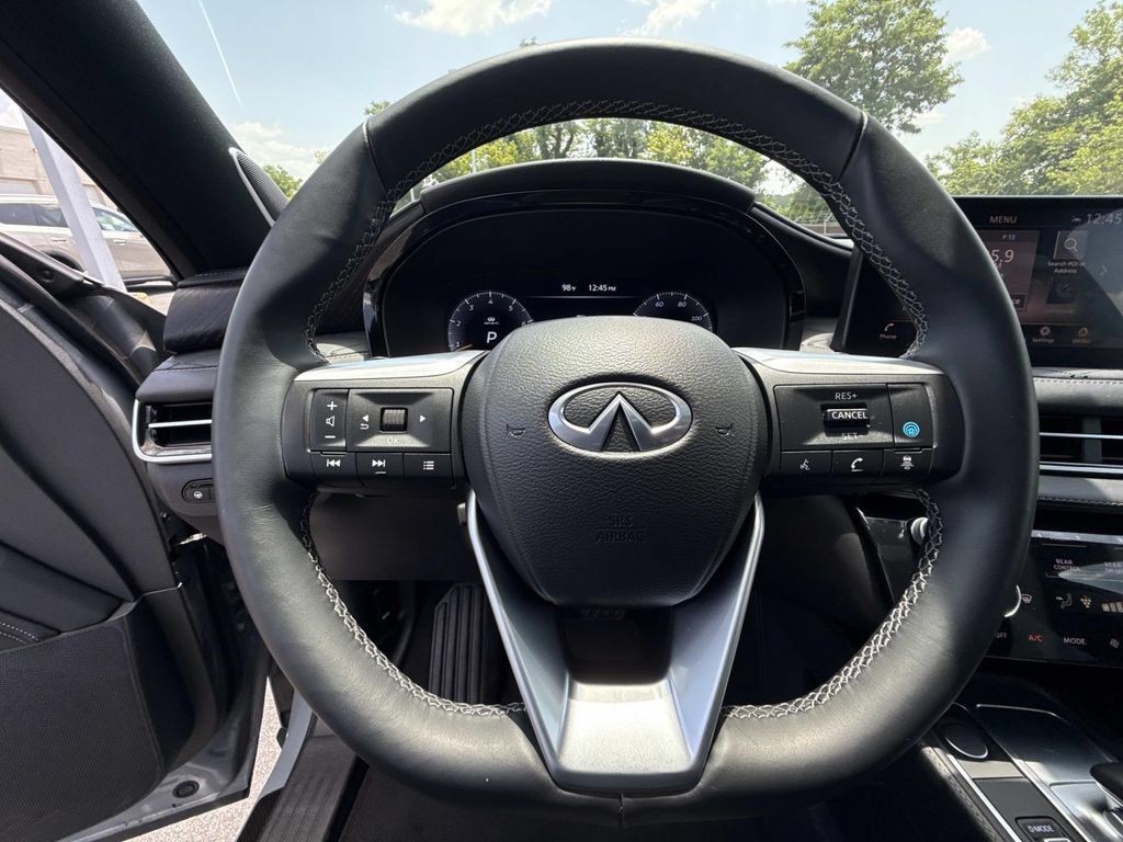 Certified 2025 INFINITI QX60 Autograph w/ Cargo Package AWD/4WD image 11