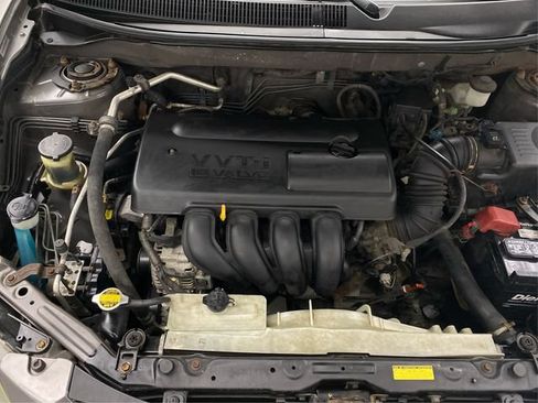 Used 2003 Pontiac Vibe w/ Power Group Value Package FWD image 13