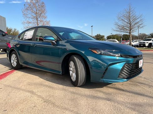 New 2026 Toyota Camry LE image 4