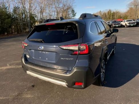 Used 2023 Subaru Outback Limited image 8
