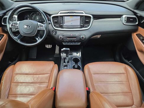 Used 2019 Kia Sorento SX AWD/4WD image 17