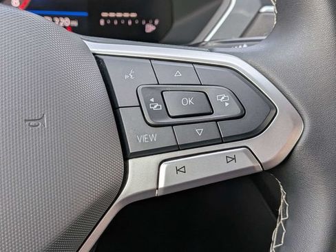 Certified 2024 Volkswagen Tiguan S FWD image 25
