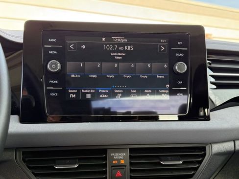 New 2026 Volkswagen Jetta SE image 21