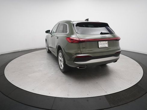 Used 2025 Audi Q5 Premium Plus w/ Premium Plus image 10