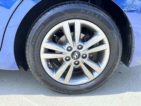 Used 2018 Hyundai Elantra SEL FWD image 24