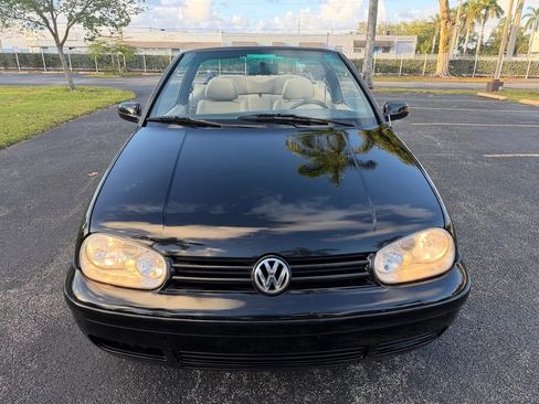 Used 2002 Volkswagen Cabrio GLX image 5