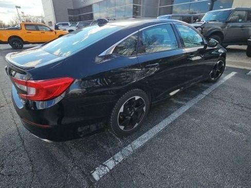 Used 2020 Honda Accord Sport image 7