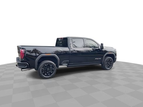New 2026 GMC Sierra 2500 AT4 w/ AT4 Premium Plus Package AWD/4WD image 8