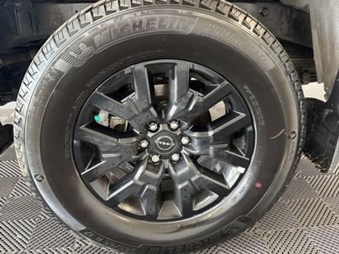 Certified 2026 Nissan Frontier SV w/ All-Weather Content Package AWD/4WD image 11