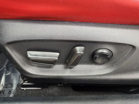 Used 2018 Toyota Camry XSE image 12