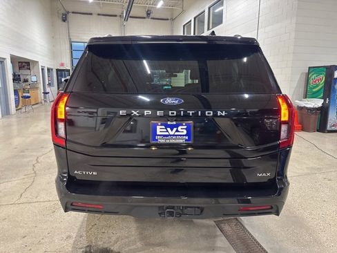 Used 2025 Ford Expedition Max Active image 6