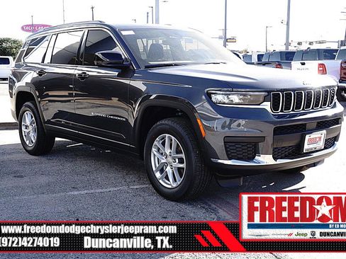 New 2025 Jeep Grand Cherokee L Laredo image 7