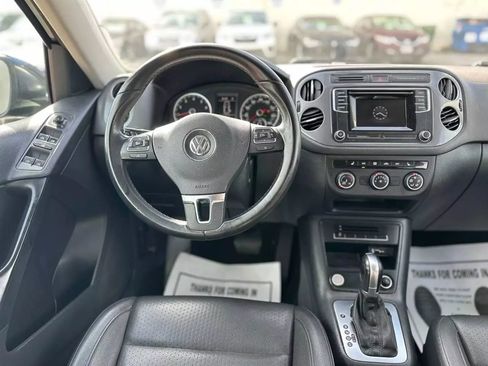 Used 2016 Volkswagen Tiguan SEL image 35