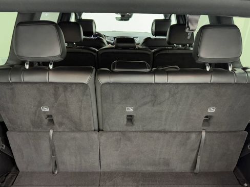 Used 2024 Jeep Wagoneer Series II w/ Flexible Seating Group image 53