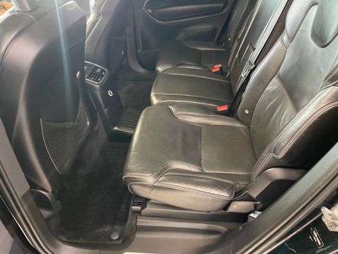 Used 2016 Volvo XC90 T8 Inscription w/ Vision Package image 21