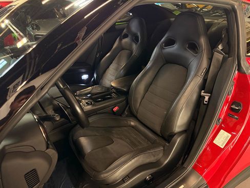Used 2018 Nissan GT-R Premium AWD/4WD image 17