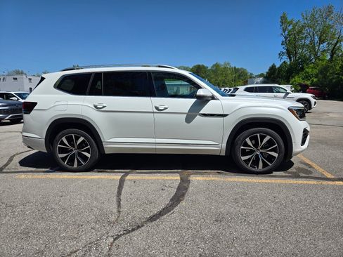 New 2026 Volkswagen Atlas SEL Premium R-Line AWD/4WD image 5