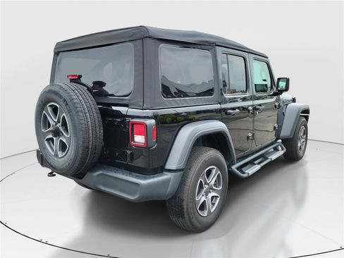 Used 2023 Jeep Wrangler Unlimited Sport AWD/4WD image 4