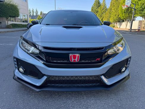 Used 2019 Honda Civic Type R image 3