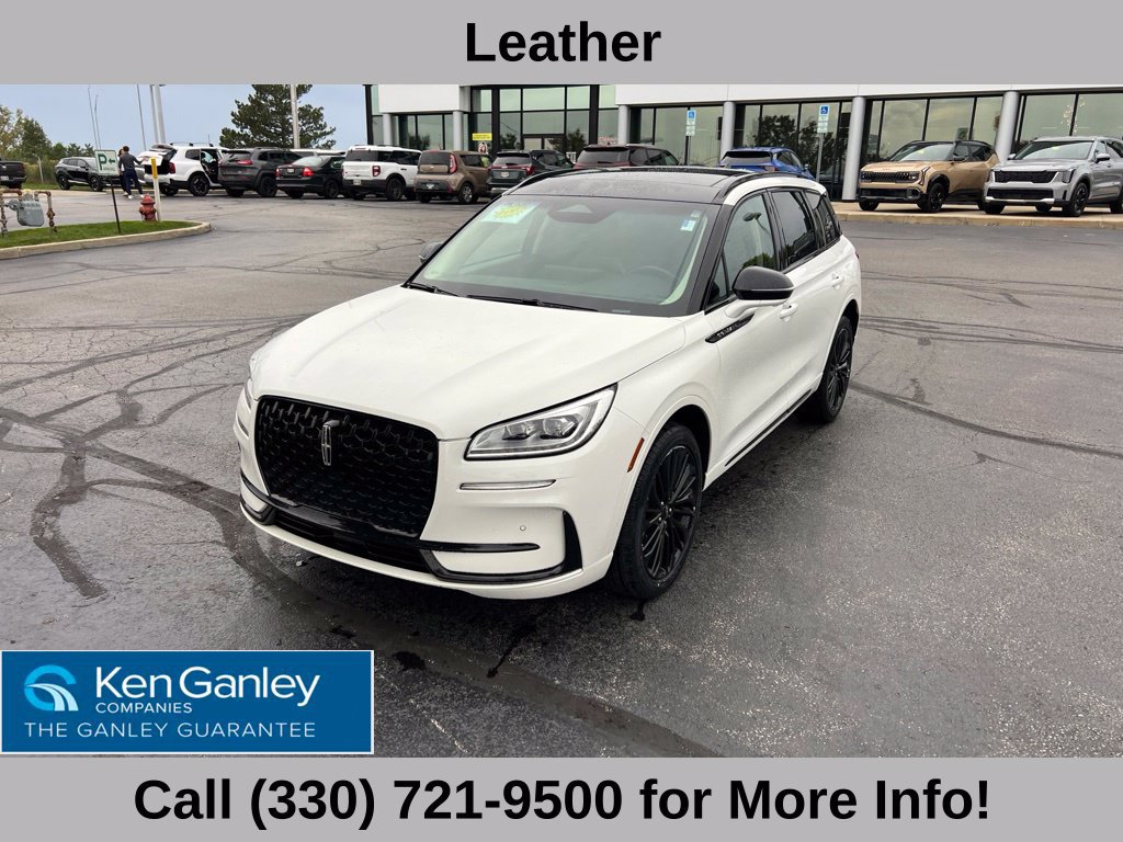 Used 2024 Lincoln Corsair Reserve w/ Equipment Group 201A AWD/4WD image 2