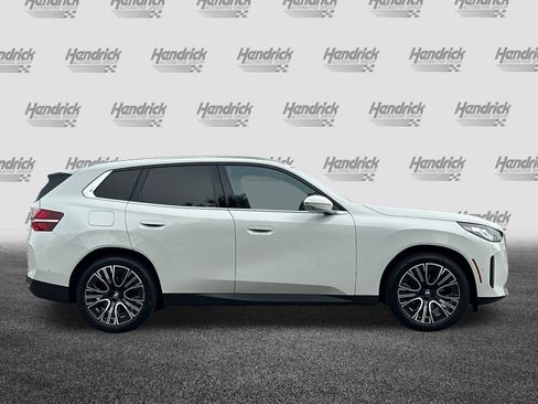 Used 2025 BMW X3 xDrive30i w/ Premium Package image 3