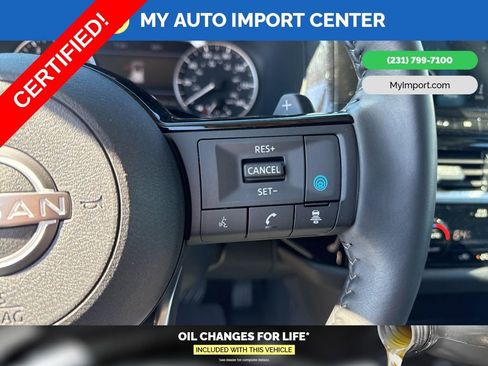 Certified 2024 Nissan Pathfinder SL image 17