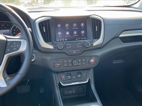 Used 2021 GMC Terrain SLT image 15
