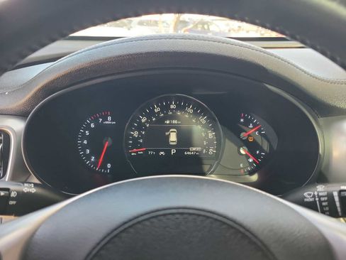 Used 2020 Kia Sorento EX image 18