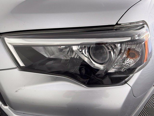 Used 2016 Toyota 4Runner Limited RWD image 13