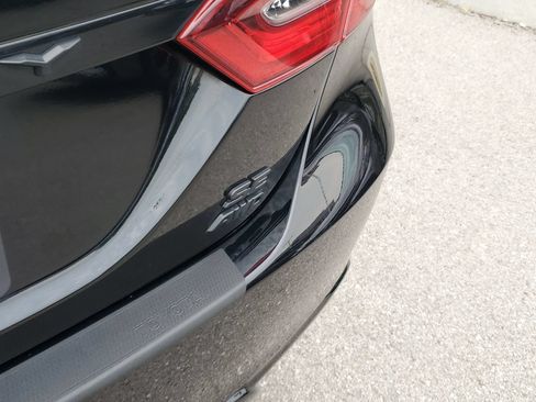 Used 2023 Toyota Camry SE AWD/4WD image 7