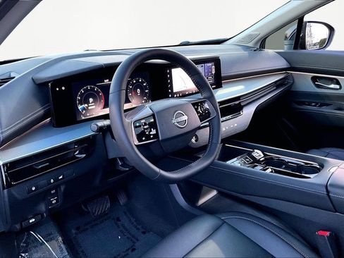 Used 2025 Nissan Murano SL image 15