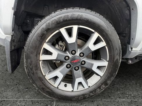 Used 2025 Toyota 4Runner TRD Sport Premium w/ Tow Technology Package image 11