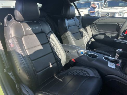 Used 2021 Ford Mustang GT Premium w/ GT Performance Package image 16