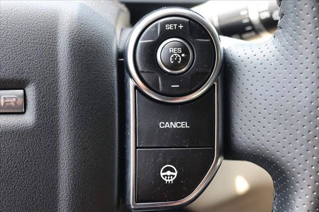 Used 2014 Land Rover Range Rover Sport HSE AWD/4WD image 16