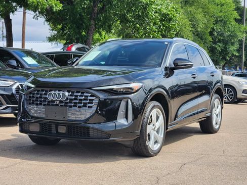 Certified 2025 Audi Q5 Premium Plus w/ Premium Plus AWD/4WD image 6