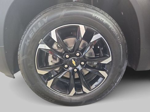 Used 2022 Chevrolet TrailBlazer LT w/ Convenience Package FWD image 32