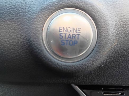 Used 2022 Hyundai Sonata Limited w/ Preferred Accessory Package image 31